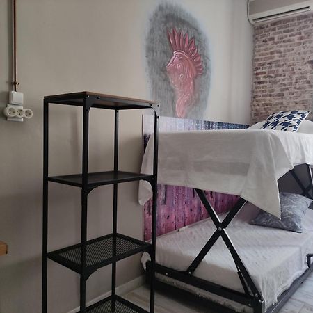 Hostal Hispalense Madrid Ngoại thất bức ảnh