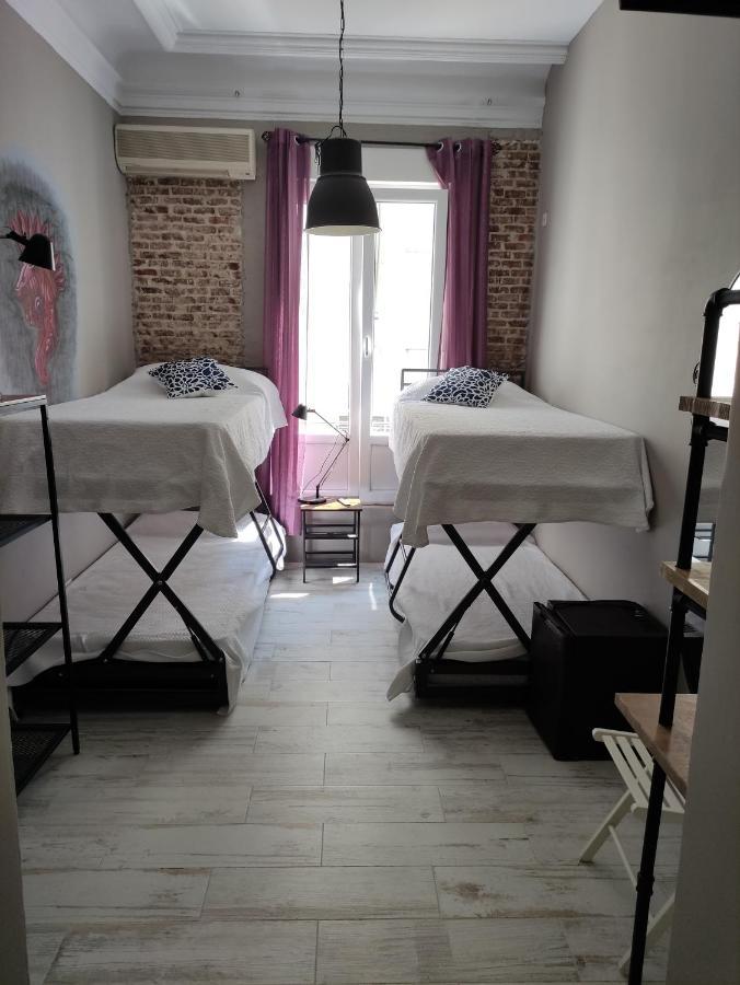 Hostal Hispalense Madrid Ngoại thất bức ảnh