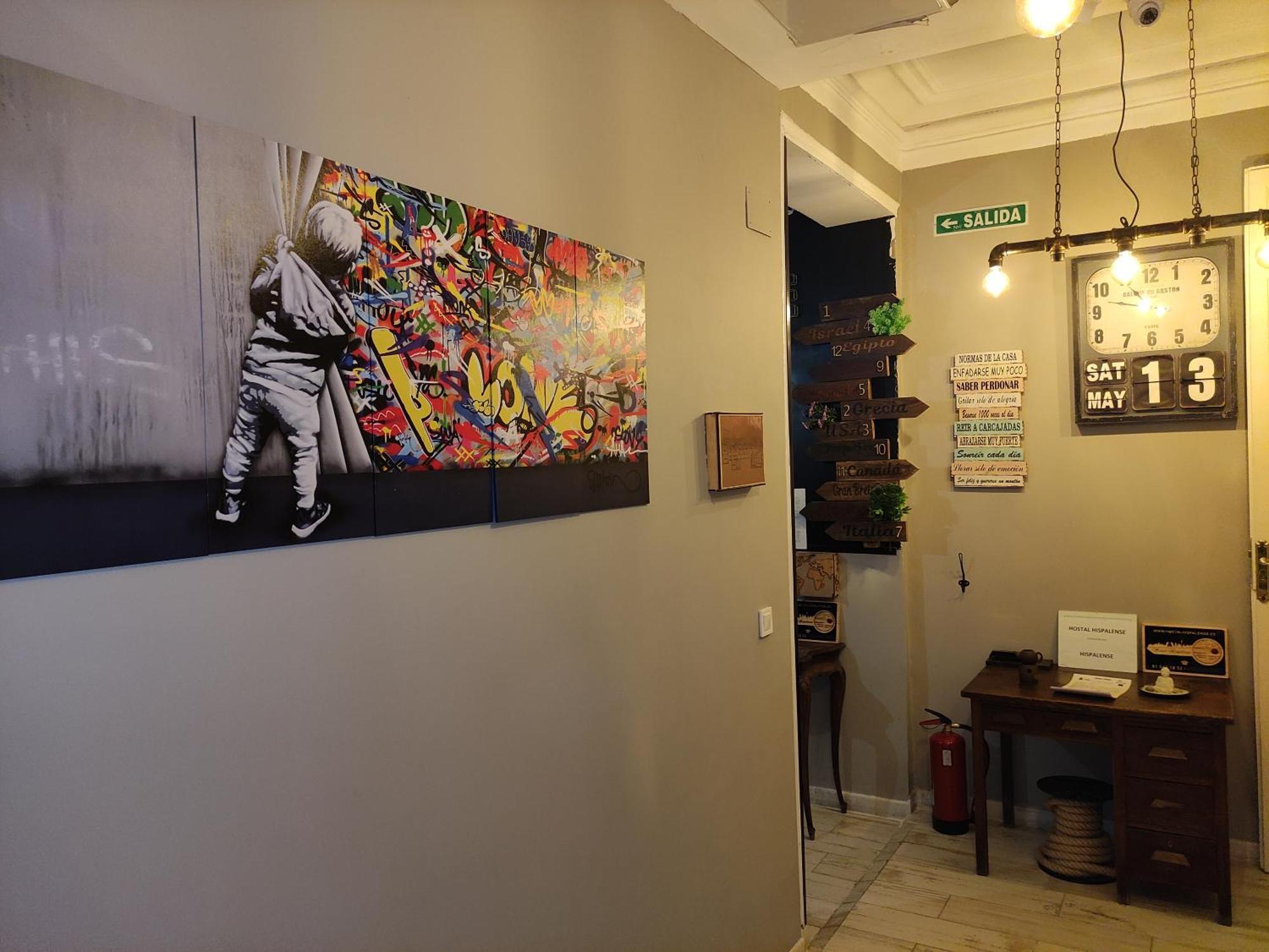 Hostal Hispalense Madrid Ngoại thất bức ảnh
