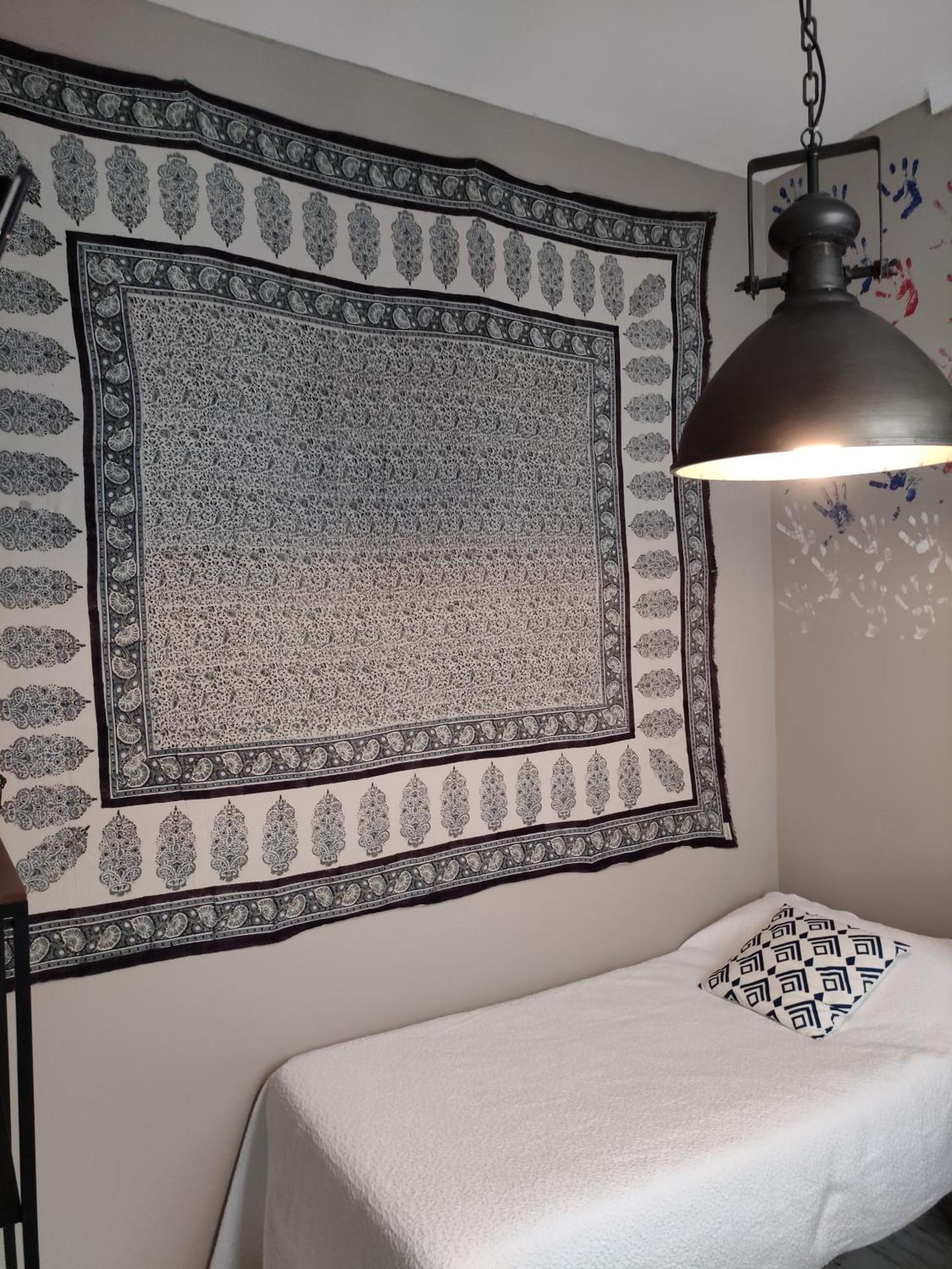 Hostal Hispalense Madrid Ngoại thất bức ảnh