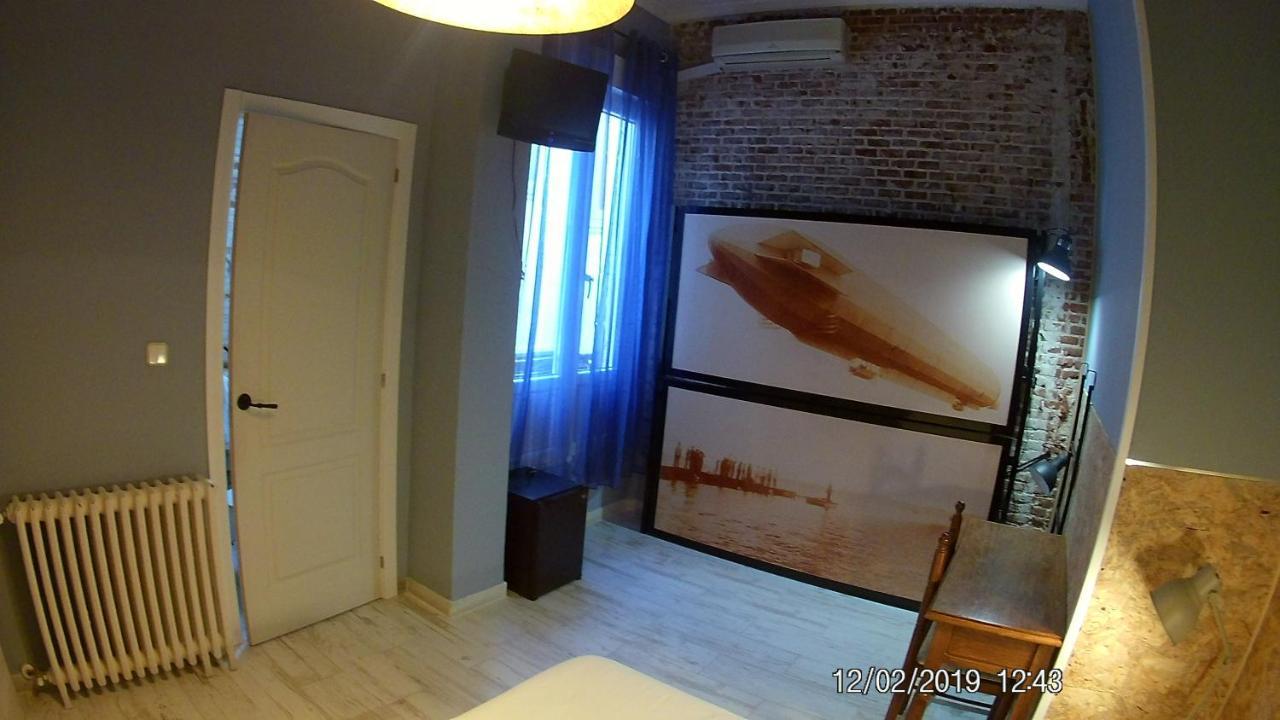 Hostal Hispalense Madrid Ngoại thất bức ảnh